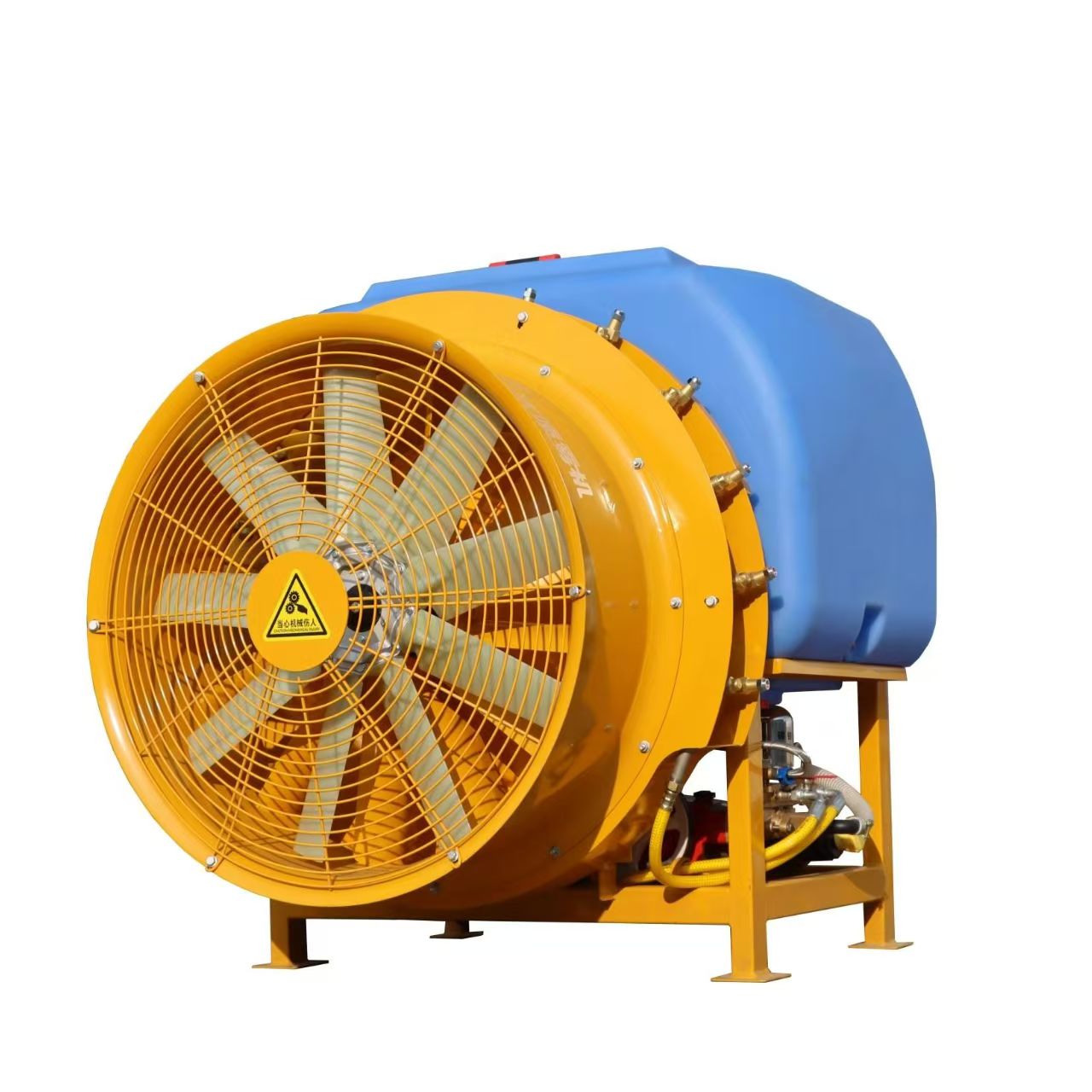 Zawieszany opryskiwacz pneumatyczny do winnic sadowniczych Zawieszany opryskiwacz pneumatyczny do winnic sadowniczych