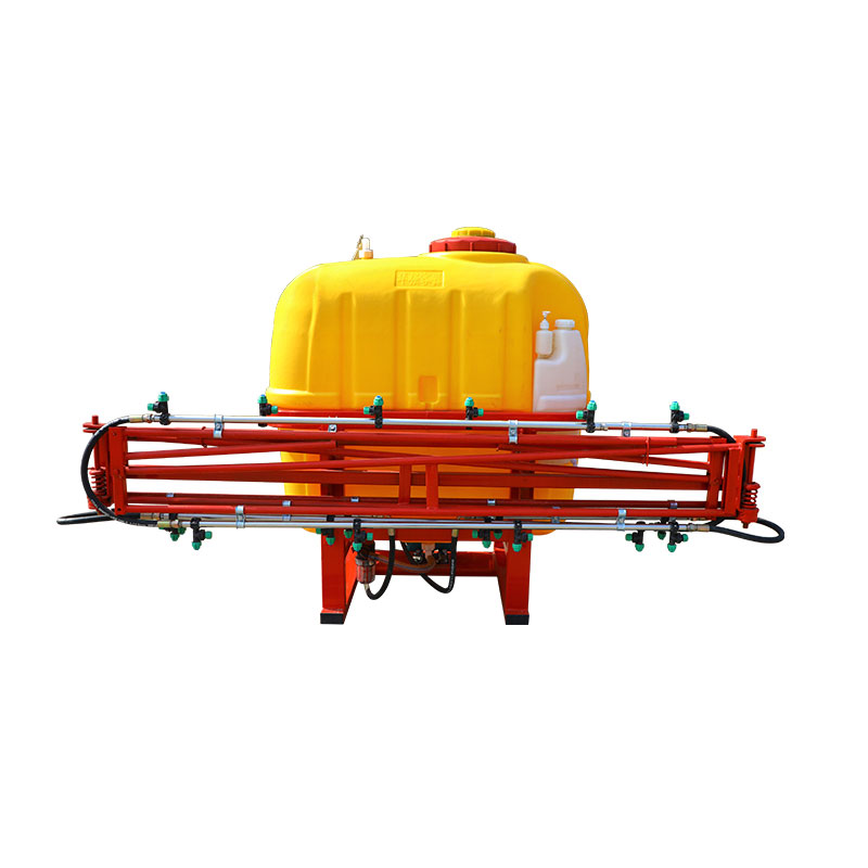 Traktor obsługiwany bumper